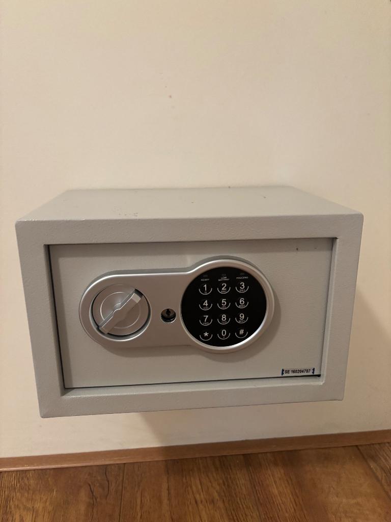 Kluis met boekje, Ophalen, Gebruikt, Brandkast