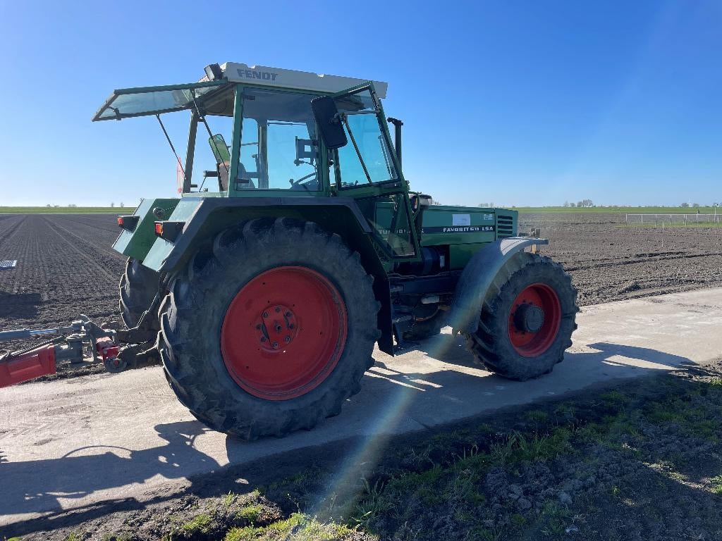 Fendt 611 LSA Turbomatik, Ophalen, Gebruikt, 120 tot 160 Pk, Fendt