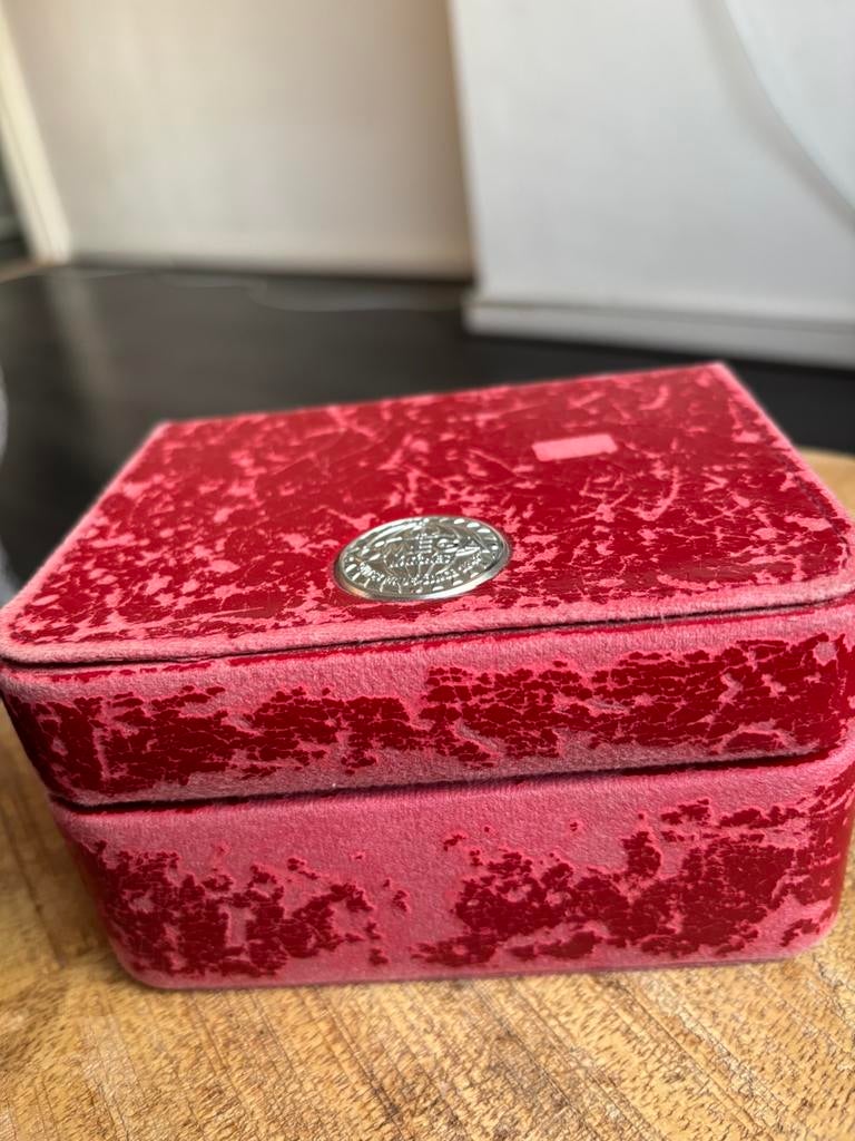 Horloge doosje box sieraden doosje omega en diverse, Ophalen of Verzenden, Zo goed als nieuw, Roze