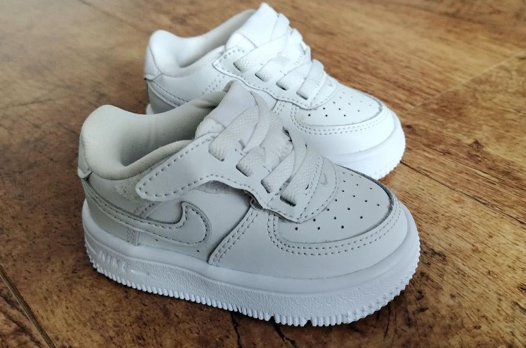 Nike Air Force 1 Low Easy On (maat 19,5), Jongen of Meisje, Schoenen, Ophalen of Verzenden, Zo goed als nieuw