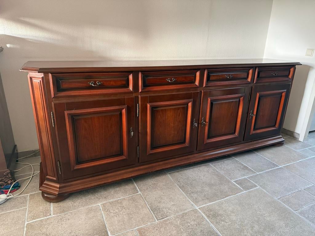 Vintage donkerbruin notenhout dressoir., Huis en Inrichting, Kasten | Dressoirs, Ophalen, Gebruikt, 50 tot 100 cm, Met lade(s)