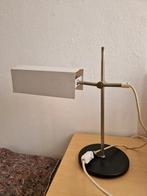 Vintage tafellamp VEB Leuchtenbau minimalistisch design, Huis en Inrichting, Ophalen of Verzenden, Zo goed als nieuw, Minder dan 50 cm
