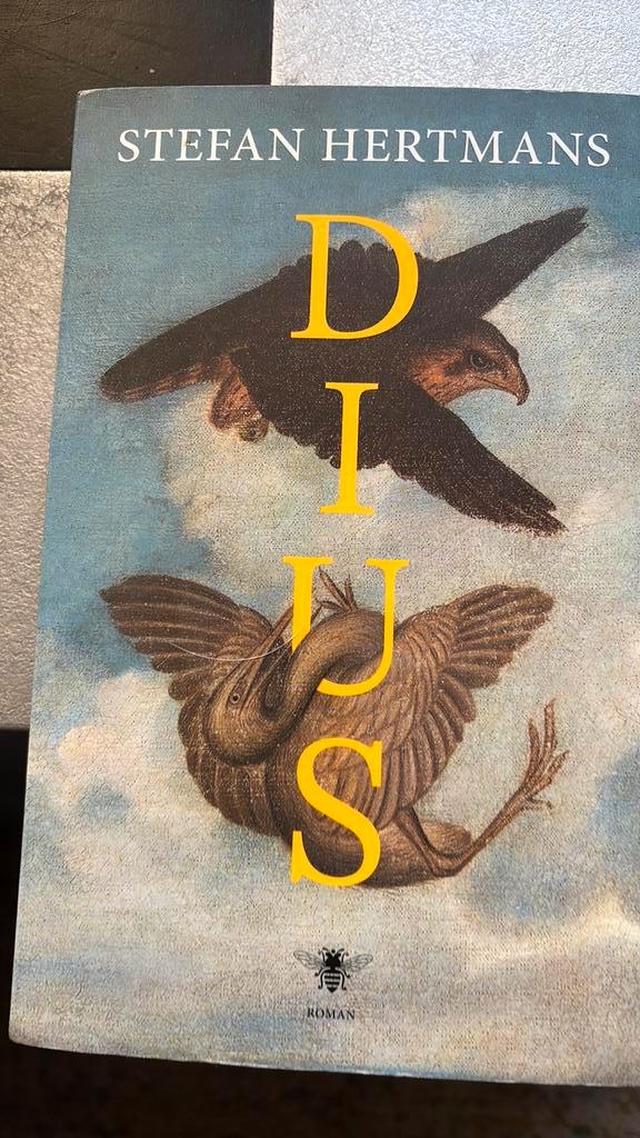 Stefan Hertmans - Dius, Boeken, Literatuur, Zo goed als nieuw, Ophalen of Verzenden