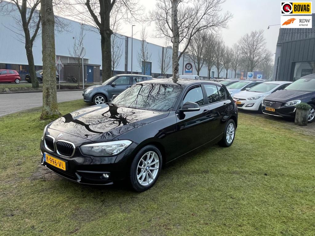 BMW 1-serie 116i Centennial Executive * ABS * Cruisecontrol, 1-Serie, Lichtsensor, Zwart, 3 cilinders