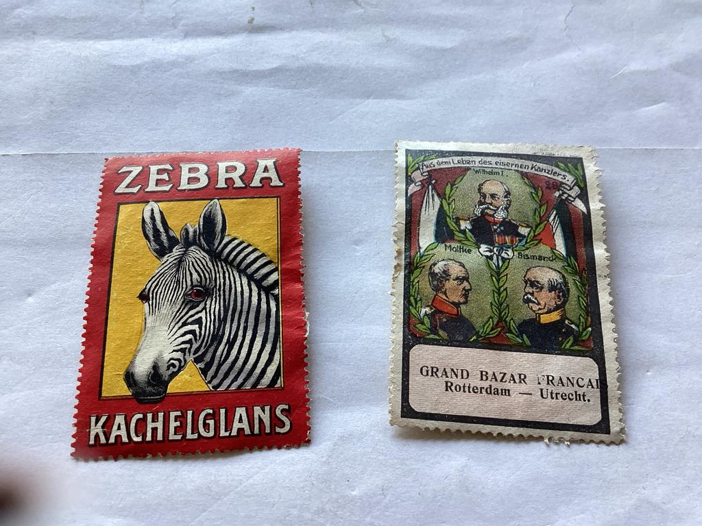 Vintage reclamezegels: Zebra Kachelglans & Grand Bazar, Verzamelen, Ophalen of Verzenden, Gebruikt, Overige typen