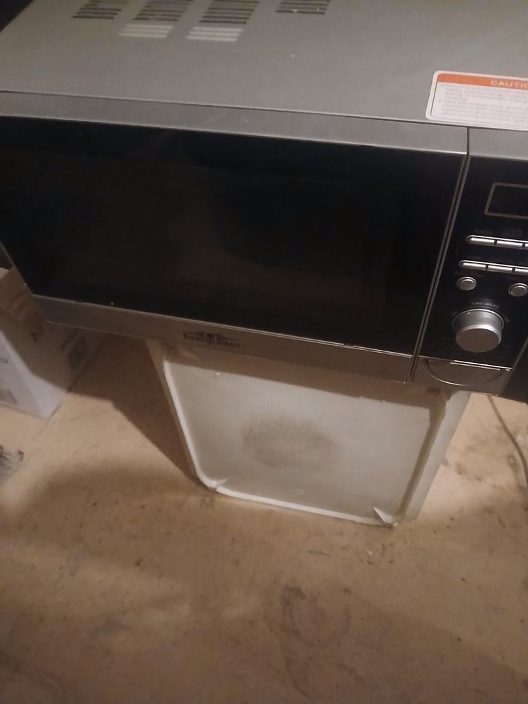 Everglades Combimagnetron - Gebruikt, Witgoed en Apparatuur, Magnetrons, Gebruikt, Vrijstaand, Combimagnetron, 45 tot 60 cm, Grill