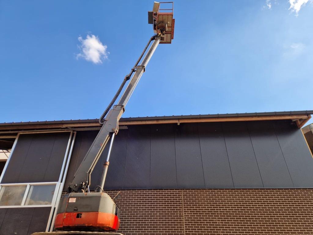 Hoogwerker rupshoogwerker hitachi hx99b
