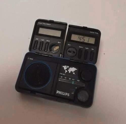 Vintage Philips Travel Radio Clock ( D1868 ), Ophalen of Verzenden, Gebruikt, Digitaal