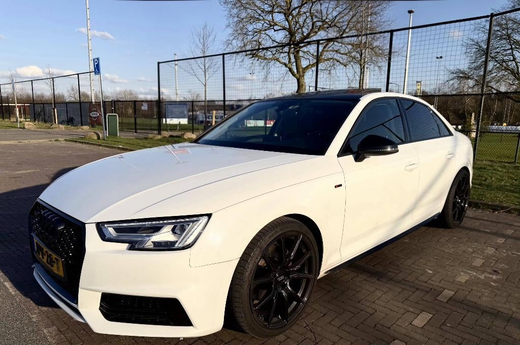 Audi A4 2.0 TFSI 190pk S-Line |S4 Look|Pano|ACC, 2095 kg, 1984 cc, A4, Wit