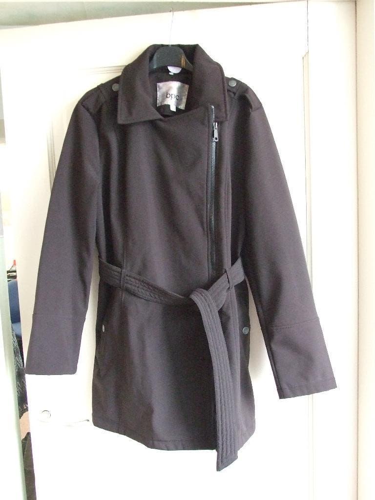 Bonprix prachtige bruine jas met ceintuur maat 44, Kleding | Dames, Jassen | Winter, Bonprix, Bruin, Maat 42/44 (L), Nieuw