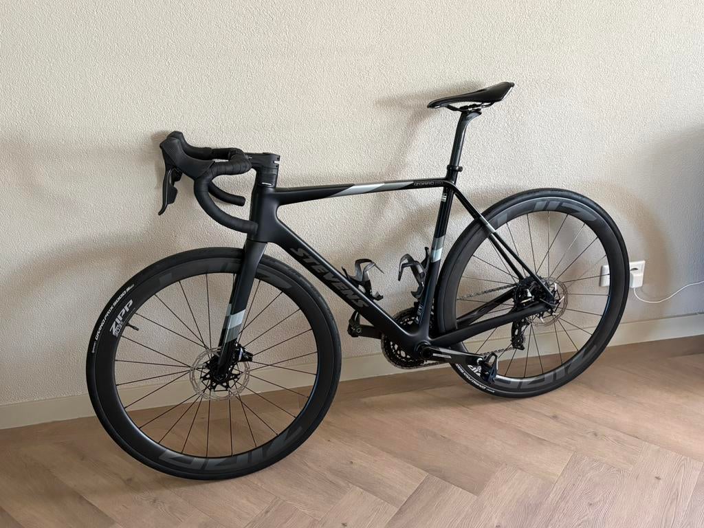 Prachtige Stevens Izoard Pro Disc SRAM FORCE, maat 54., Carbon, Zo goed als nieuw, Meer dan 20 versnellingen, 53 tot 57 cm