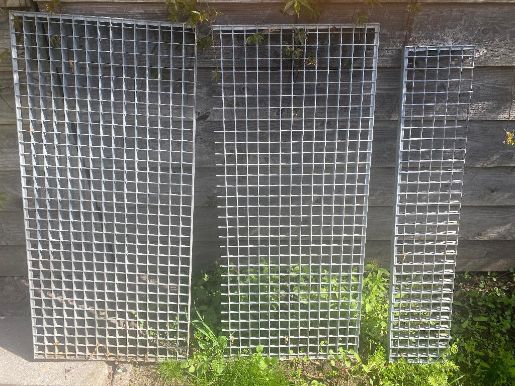 Bordes plaat, Ophalen, Zo goed als nieuw, Minder dan 2 meter