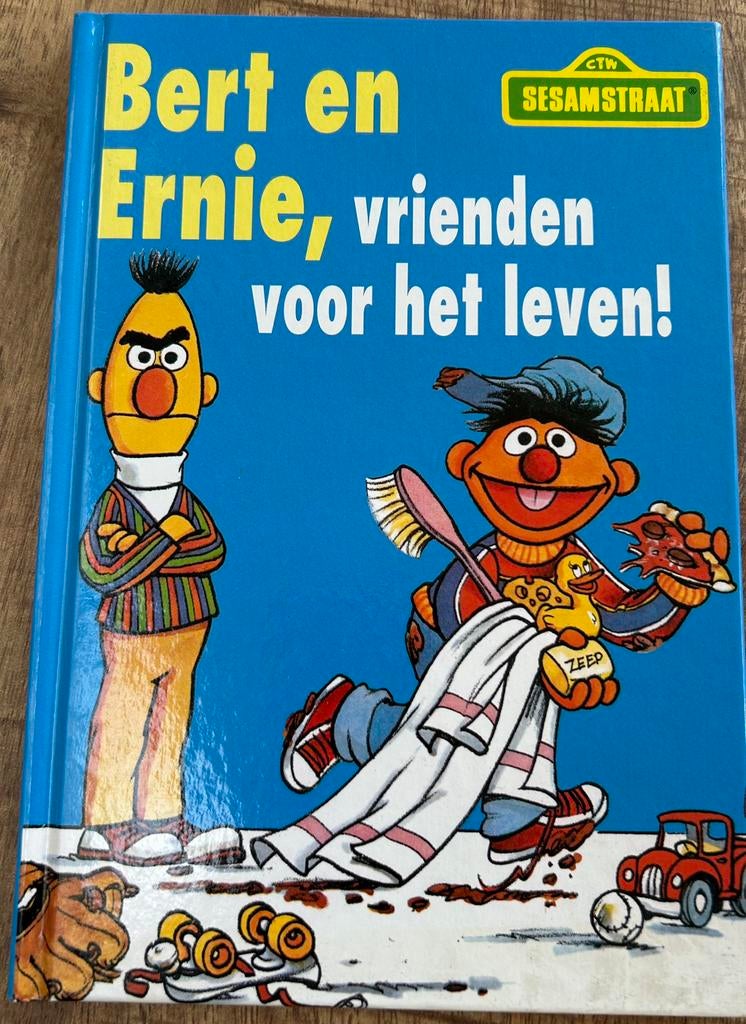 Bert en Ernie, vrienden voor het leven! Sesamstraat, Ophalen of Verzenden, Gelezen