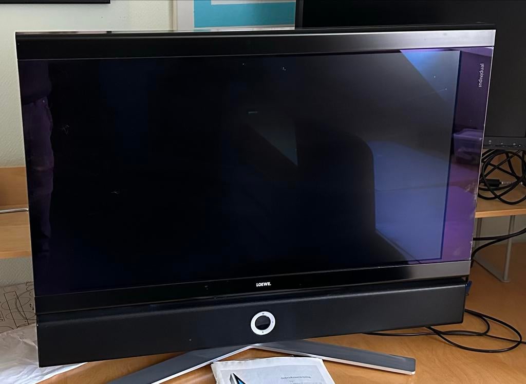 Loewe Individual 32" HD+ TV - Elegant Design, Gebruikt, 80 tot 100 cm, 100 Hz, Ophalen