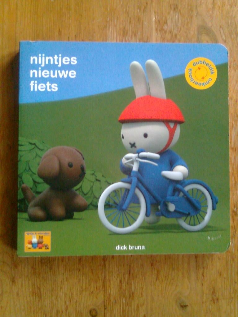 Nijntjes nieuwe fiets / eieren zoeken  omkeerboek dubbeldik, Ophalen of Verzenden, Zo goed als nieuw, 3 tot 4 jaar