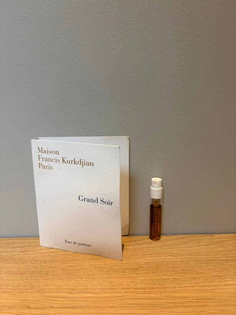 Sample Maison Francis Kurkdjian Grand Soir Eau de Parfum., Ophalen of Verzenden, Zo goed als nieuw