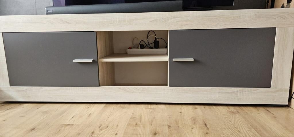 Tv meubel, Ophalen, 25 tot 50 cm, 150 tot 200 cm, Minder dan 100 cm