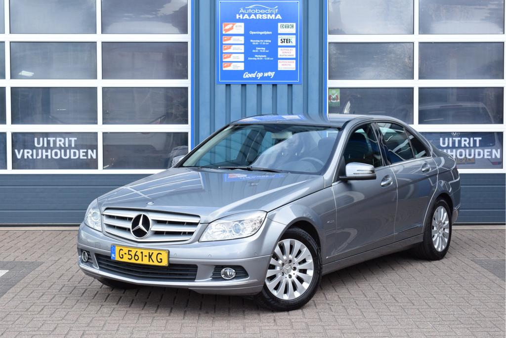 Mercedes-Benz C-Klasse 200 CGI BlueEFFICIENCY Elegance Navi, Auto's, Automaat, Euro 5, Zwart, 4 cilinders