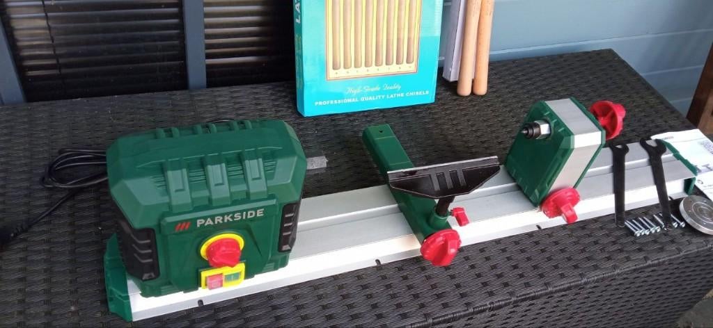 Houtdraaibank met nieuwe beitelset !, Ophalen, Zo goed als nieuw, Houtdraaibank, 500 tot 1000 mm