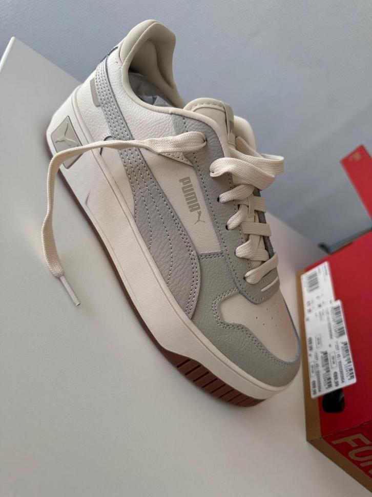 Puma Carina 2.0 Mid Sneakers - Maat 39, Kleding | Dames, Schoenen, Nieuw, Sneakers of Gympen, Beige, Ophalen of Verzenden
