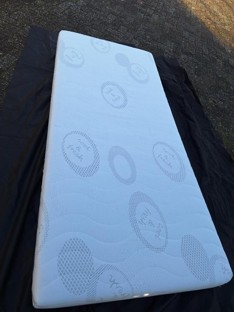 Matras cool&fresh, Gebruikt, Eenpersoons, Wit, Overige typen