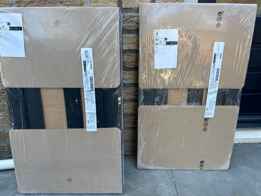 IKEA Bror planken zwart 64x39cm (5 stuks), Ophalen, Nieuw