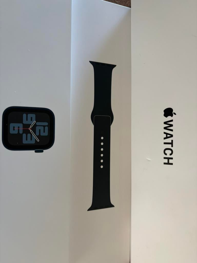 Apple watch SE 2 44 mm, Ophalen, Zwart, IOS, Zo goed als nieuw