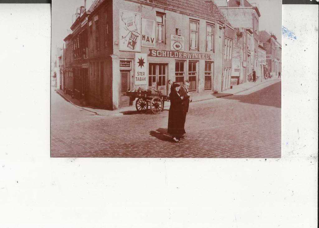 Dordrecht Heer Heymanssuistraat Hoek Vest Schilderswinkel, Ophalen of Verzenden, Voor 1920, Ongelopen, Zuid-Holland