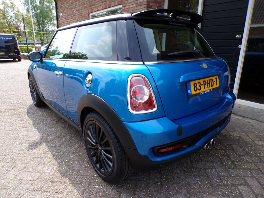 Mini Mini 1.6 Cooper S Chili / Navi, Auto's, Voorwielaandrijving, Euro 5, Gebruikt, Zwart