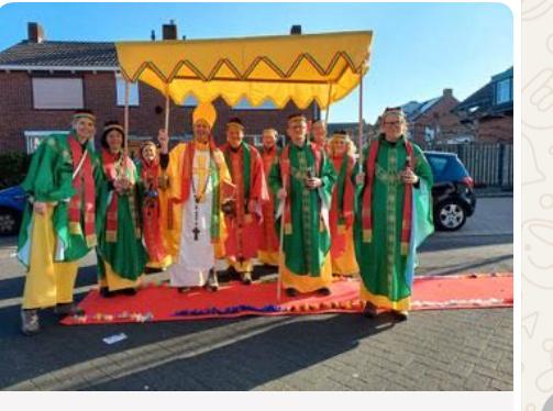Loopgroep carnaval, processie, priester, pastoor teneu, Carnaval, Overige maten, Ophalen of Verzenden, Zo goed als nieuw