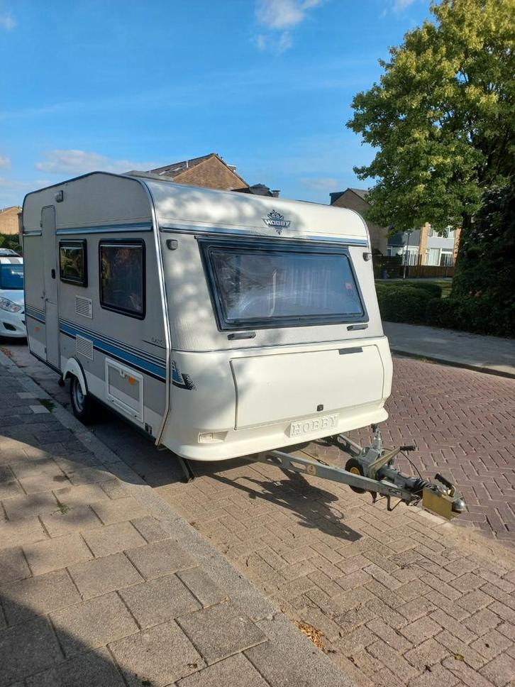 Hobby Classic met stapelbed en airco [4 personen], Caravans en Kamperen, Caravans, Particulier, tot en met 4, Overige, Hobby, Vast bed