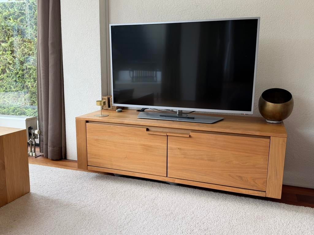Hans Daalder DESIGN hangende tv-kast&2 salontafels, Ophalen, 100 tot 150 cm, Eikenhout, Zo goed als nieuw