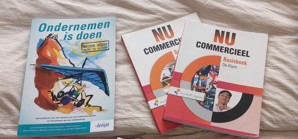 Studieboeken Schoonheidsspecialiste niveau 4, Ophalen of Verzenden, Zo goed als nieuw, Overige niveaus