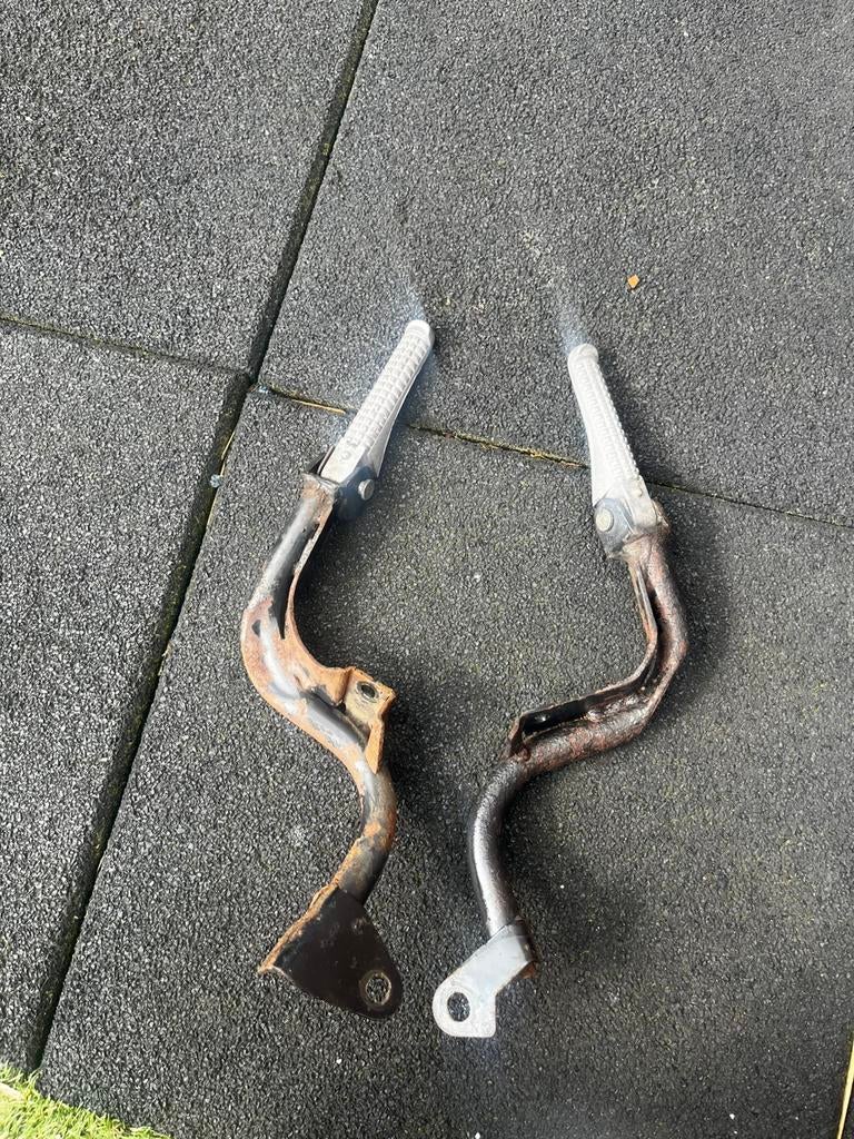 Piaggio typhoon voetsteunen, Motoren, Ophalen of Verzenden