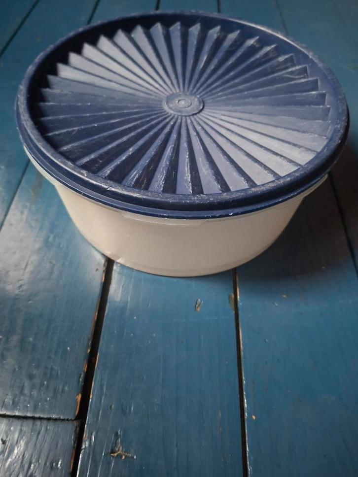 Vintage Tupperware koektrommel met deksel - Wit/Blauw, Huis en Inrichting, Keuken | Tupperware, Gebruikt, Schaal, Blauw, Wit, Ophalen of Verzenden