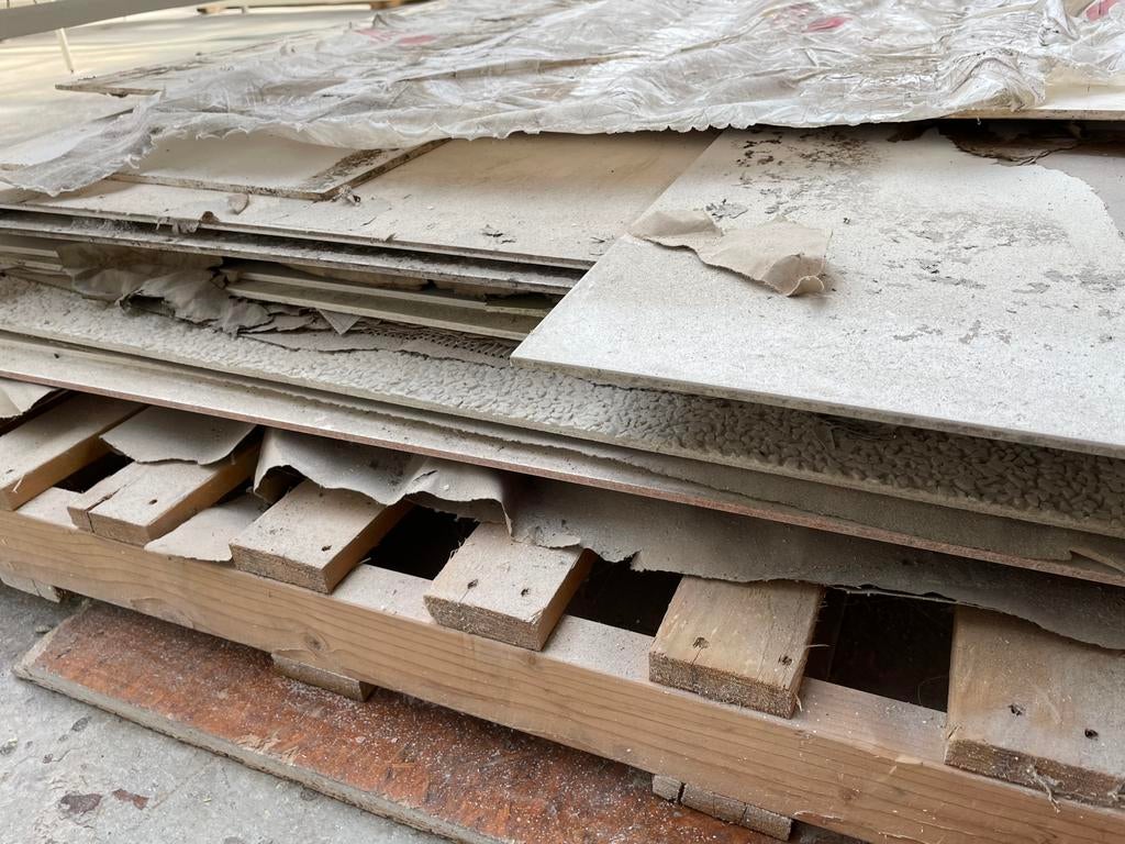 Restant platen hok gevel wand schuur bekisting, Ophalen, Gebruikt