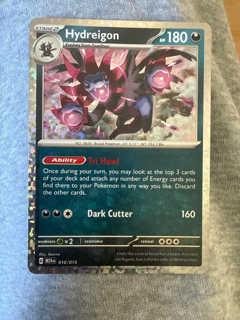 Zeldzame Hydreigon Pokémon Kaart - Foil (010/015), Ophalen of Verzenden, Zo goed als nieuw, Losse kaart, Foil