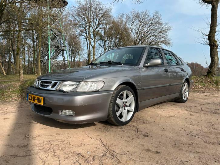 Saab 9-3 Aero 2.0 2002 Grijs, Auto's, Saab, Particulier, Benzine, E, Hatchback, Handgeschakeld, Origineel Nederlands, Zilver of Grijs