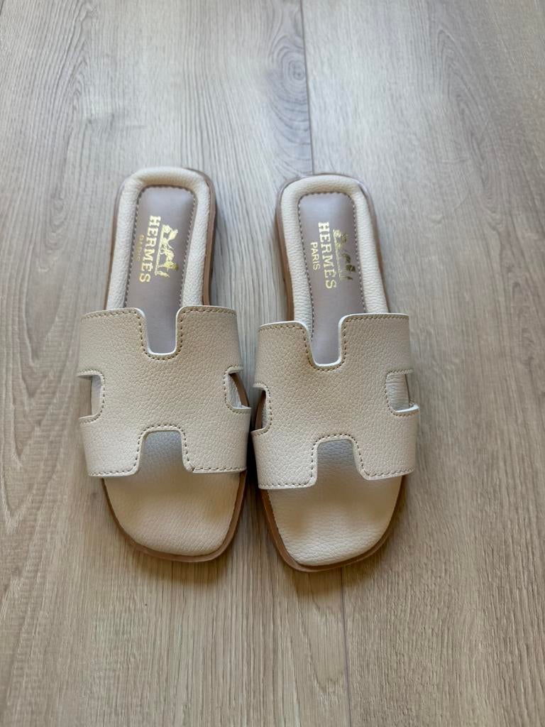 Hermes, Ophalen of Verzenden, Zo goed als nieuw, Jongetje of Meisje, Schoentjes