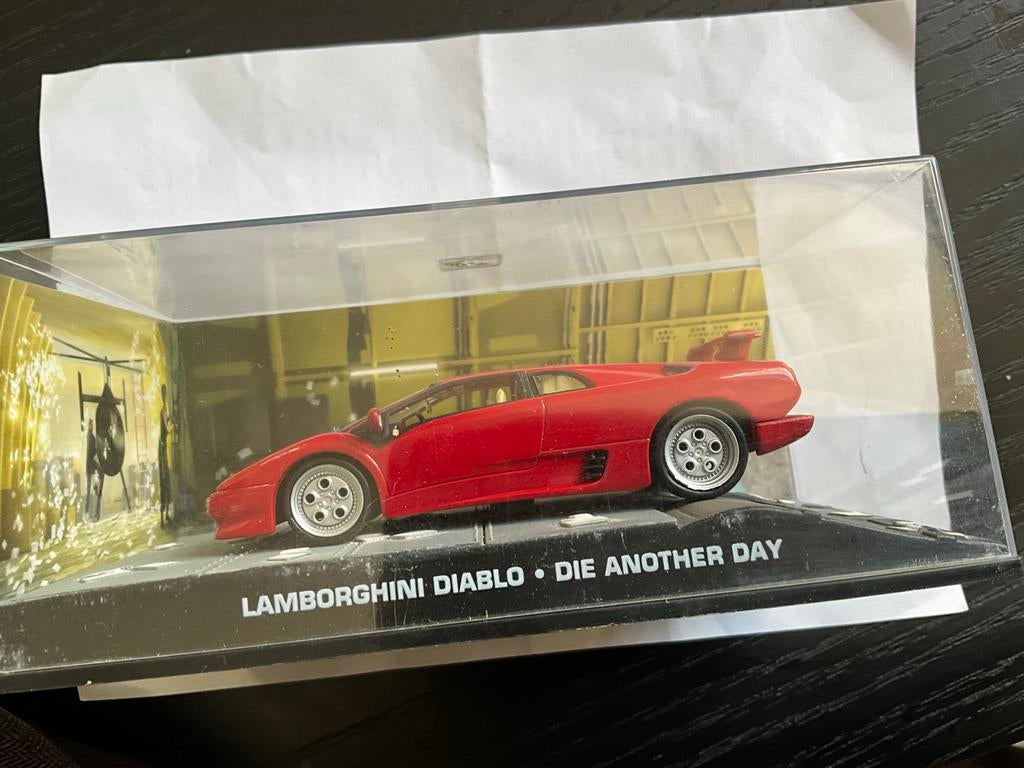 James bond Lamborghini Diablo - Die Another Day modelauto, Hobby en Vrije tijd, Modelauto's | 1:43, Ophalen, Gebruikt, Auto, Overige merken
