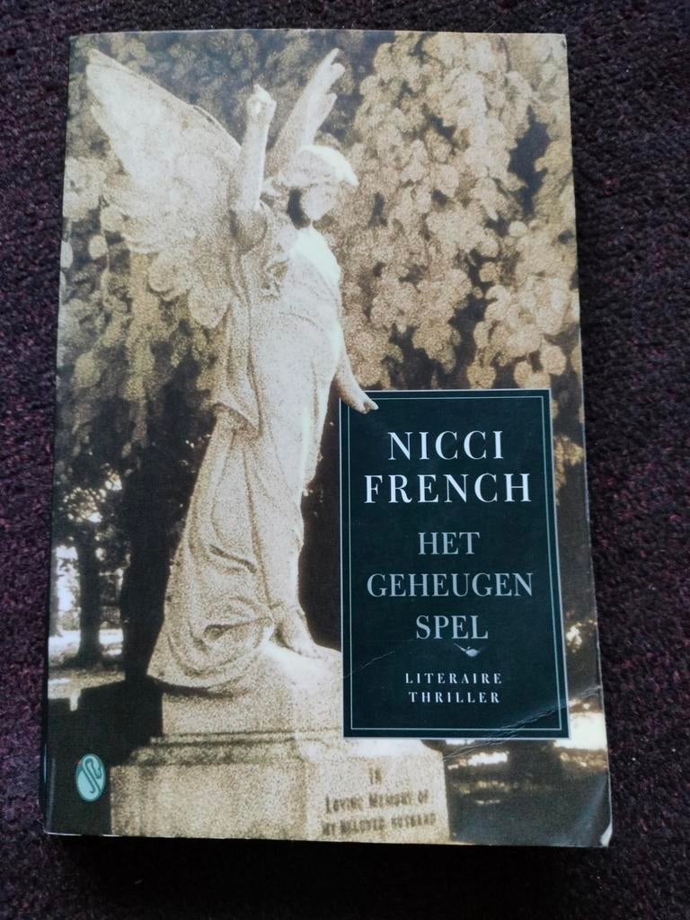 Het Geheugen Spel - Nicci French (Literaire Thriller), Gelezen, Europa overig, Nicci French, Ophalen of Verzenden