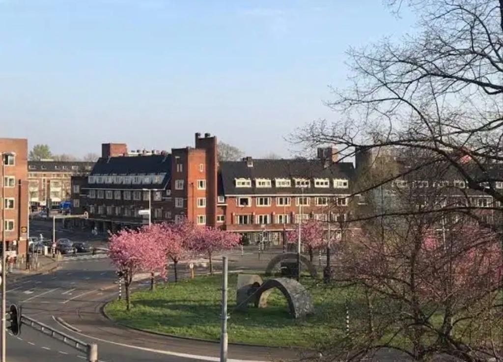 Vrouwelijke huisgenoot gezocht! Amsterdam, Contacten en Berichten, Huisgenoten gezocht