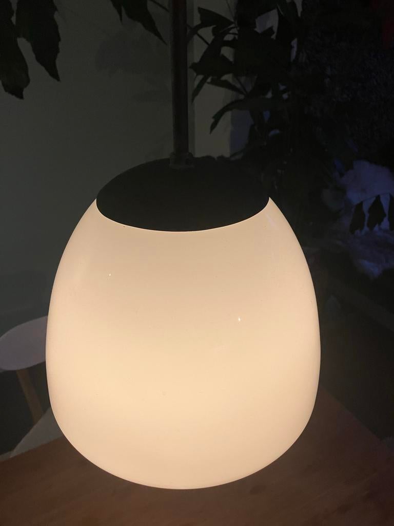 Vintage Jaren '30 Schoollamp met Opaline Glazen Kap, Antiek en Kunst, Antiek | Lampen, Ophalen of Verzenden