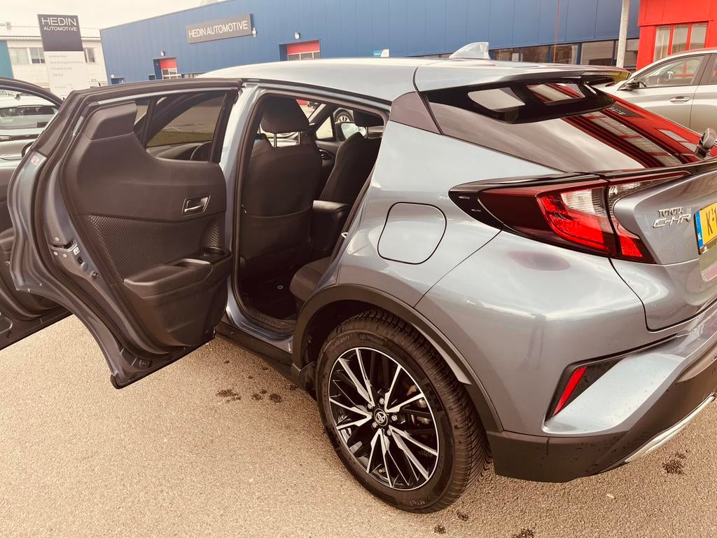 Toyota C-HR 2.0 Hybrid 184pk CVT 2021 Grijs, Auto's, Toyota, Euro 5, Stof, 725 kg, 4 cilinders