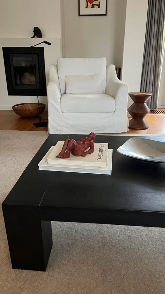 Massief houten salontafel, Huis en Inrichting, Tafels | Salontafels, Gebruikt, Minder dan 50 cm, 50 tot 100 cm, 100 tot 150 cm