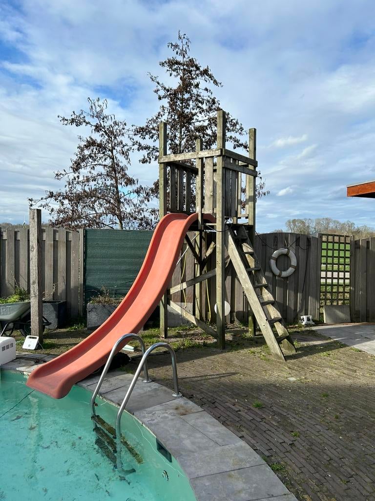 Speeltoestel met glijbaan, Tuin en Terras, Ophalen, Zo goed als nieuw