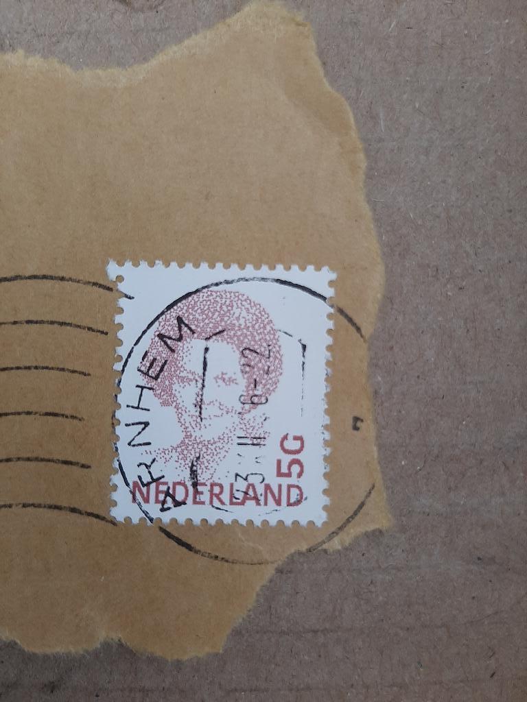 Beatrix zegel 5 gulden met stempel Arnhem, Postzegels en Munten, Postzegels | Nederland, Verzenden, Gestempeld