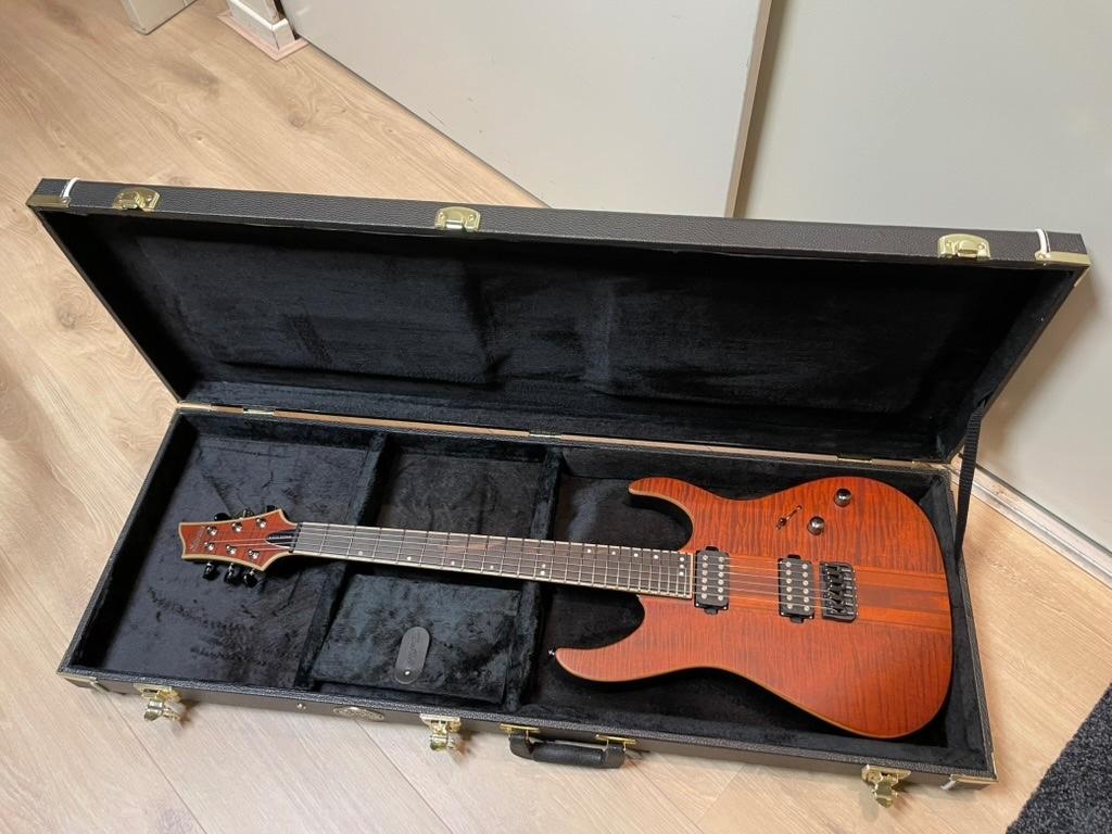 Schecter Banshee Elite-6 gitaar, Ophalen, Zo goed als nieuw, Solid body, Overige merken