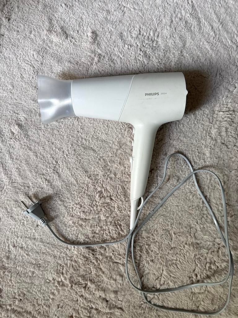 Philips Föhn 2100W - Krachtige Haardroger, Ophalen, Zo goed als nieuw, Föhn of Haardroger