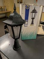 Mooie buiten lamp, nieuw in doos, Tuin en Terras, Ophalen of Verzenden, Nieuw, Netvoeding, Minder dan 50 watt